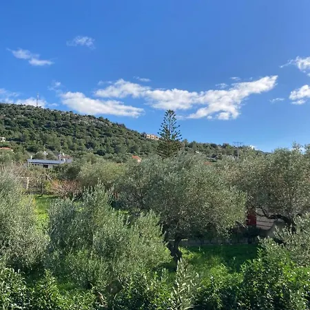 Angeliki Apartamento